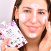 Applicazione maschera viso emolliente Cococuddle con estratto di olio di cocco