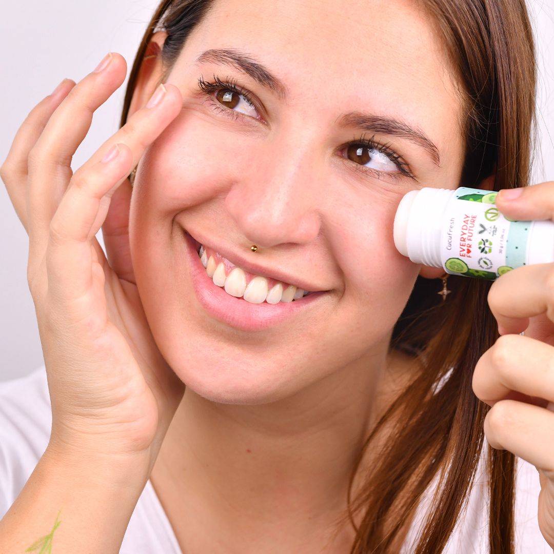 Applicazione contorno occhi solido Cucufresh